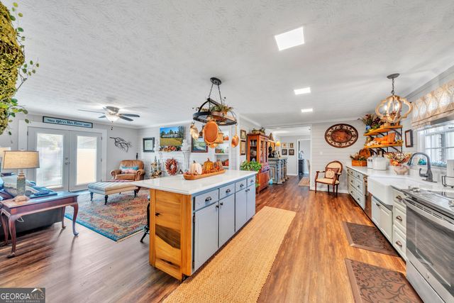 25 Hillcrest Street, Wrightsville, GA 31096