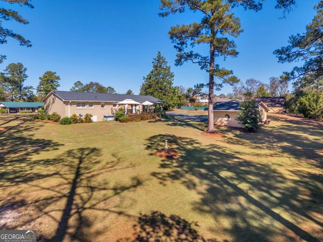 25 Hillcrest Street, Wrightsville, GA 31096