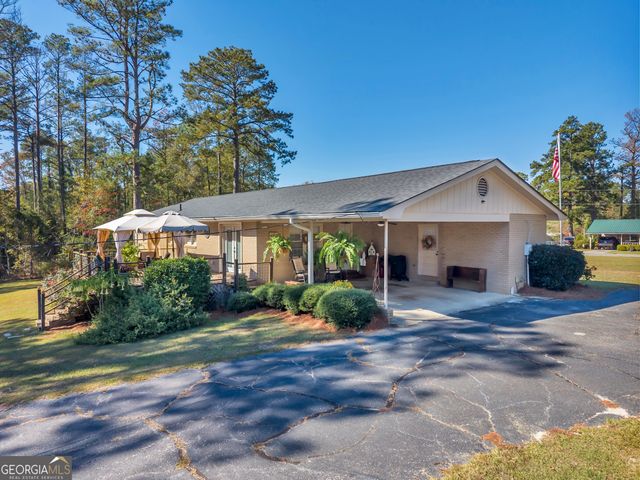 25 Hillcrest Street, Wrightsville, GA 31096