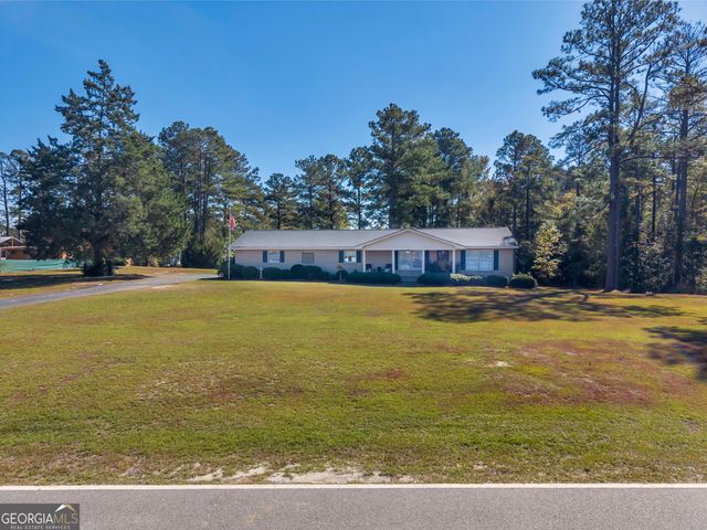 25 Hillcrest Street, Wrightsville, GA 31096