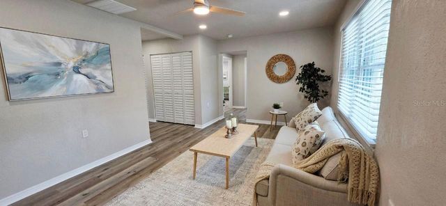 4580 16TH STREET N, St Petersburg, FL 33703