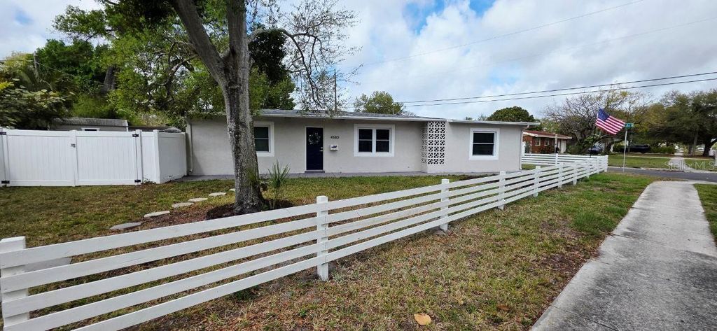4580 16TH STREET N, St Petersburg, FL 33703