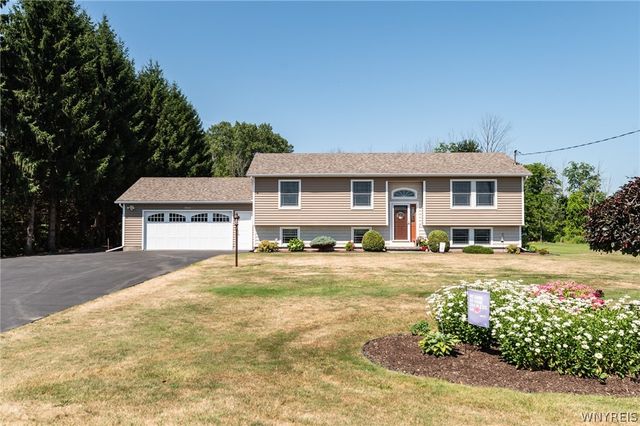 7412 South Pearl Road, Oakfield, NY 14125