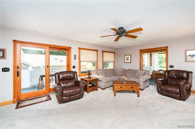 7412 South Pearl Road, Oakfield, NY 14125