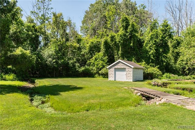 7412 South Pearl Road, Oakfield, NY 14125