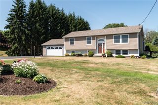 7412 South Pearl Road, Oakfield, NY 14125