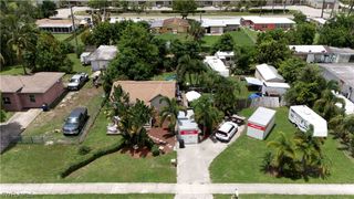 2105 Carrell RD, Fort Myers, FL 33901
