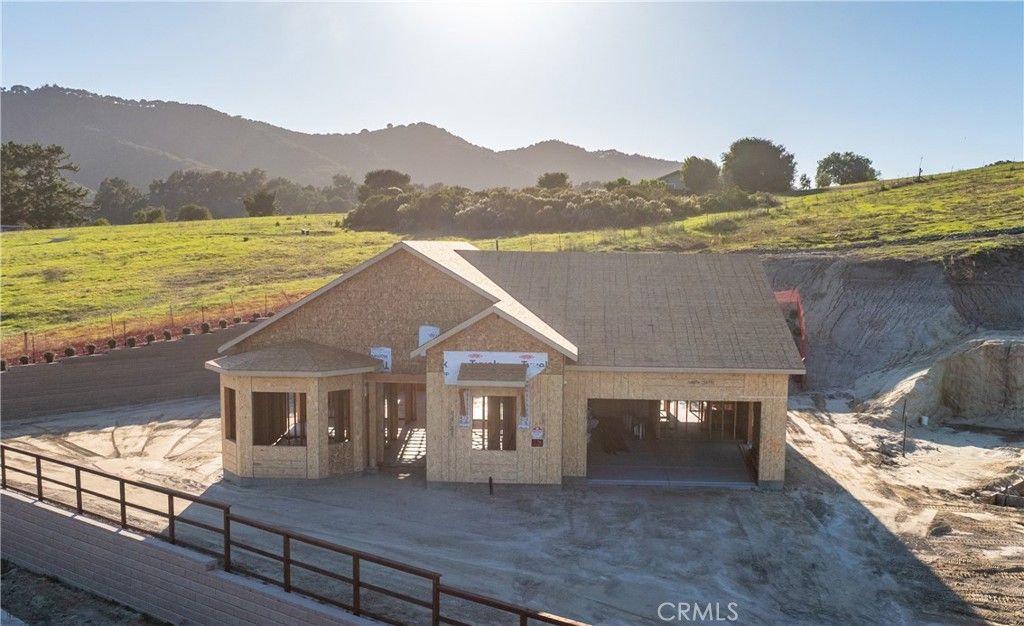 6741 Tierras Altas Lane, San Luis Obispo, CA 93405