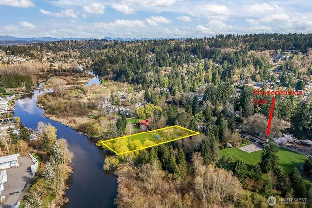 17050 70th Avenue NE, Kenmore, WA 98028