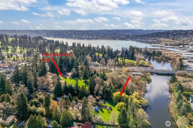 17050 70th Avenue NE, Kenmore, WA 98028