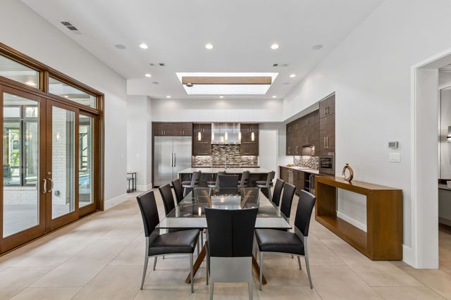 548 Oak Grove Lane, Coppell, TX 75019