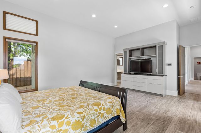 548 Oak Grove Lane, Coppell, TX 75019