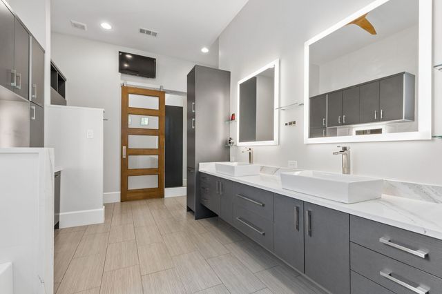 548 Oak Grove Lane, Coppell, TX 75019