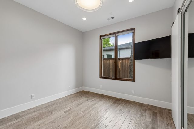 548 Oak Grove Lane, Coppell, TX 75019