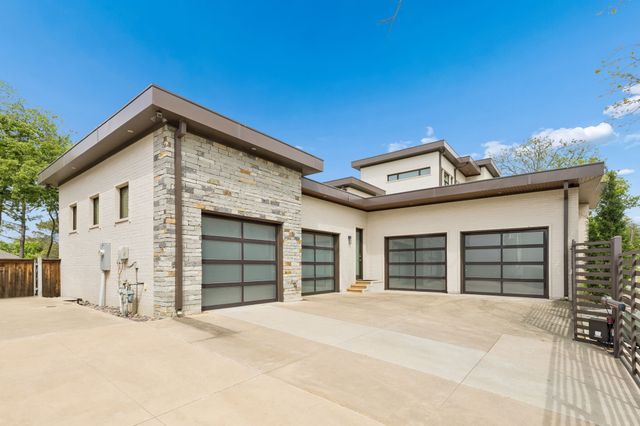 548 Oak Grove Lane, Coppell, TX 75019