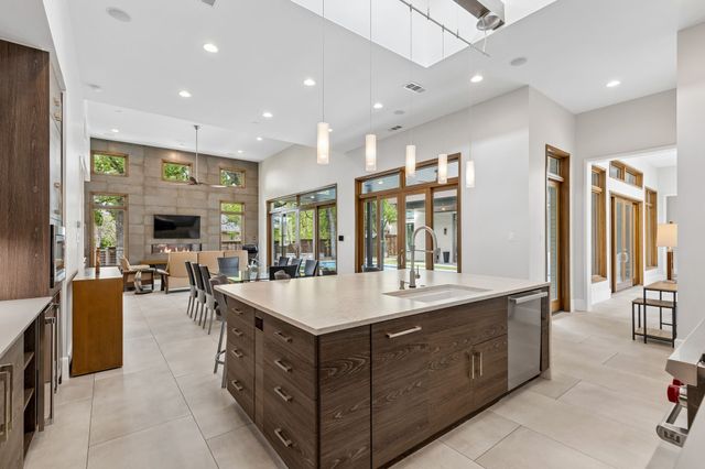 548 Oak Grove Lane, Coppell, TX 75019