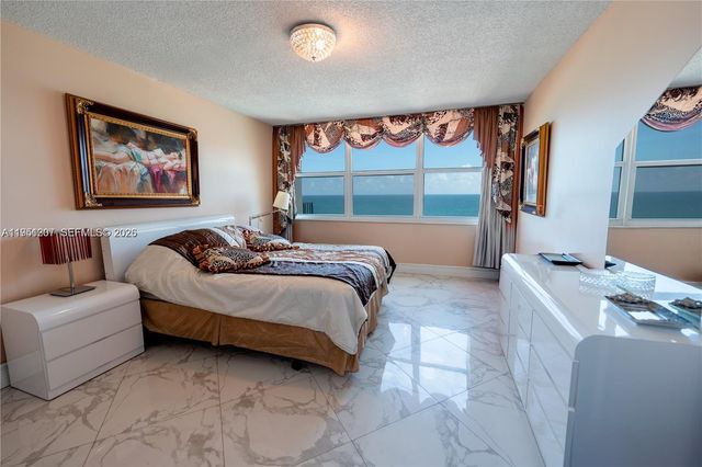 2201 S Ocean Dr 1002, Hollywood, FL 33019