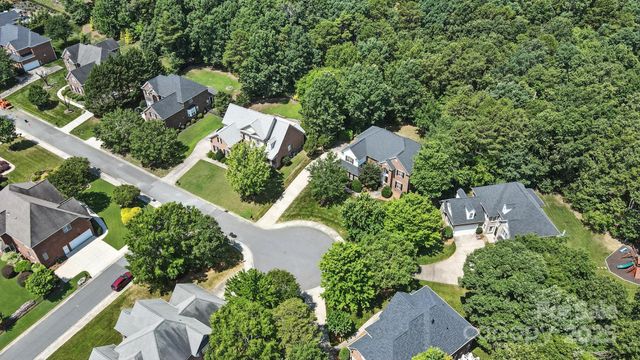7213 Three Wood Drive, Matthews, NC 28104