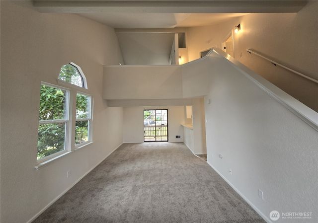 18713 67th Place NE, Kenmore, WA 98028
