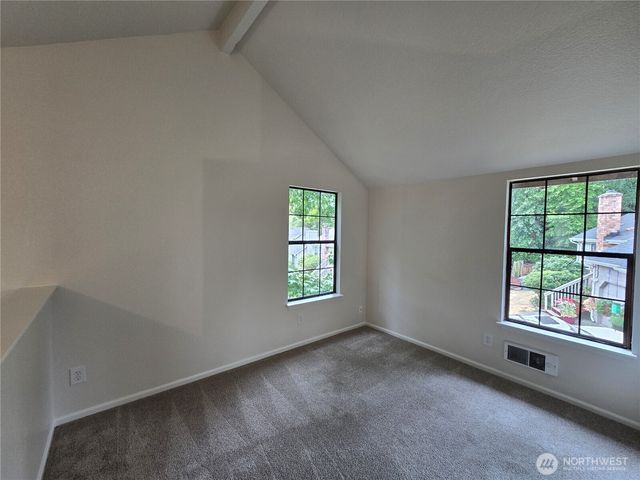 18713 67th Place NE, Kenmore, WA 98028