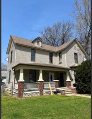 1703 North Sherman Avenue, Springfield, MO 65803