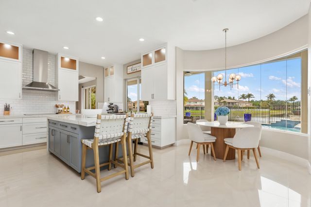 19132 Streamside Court, Boca Raton, FL 33498