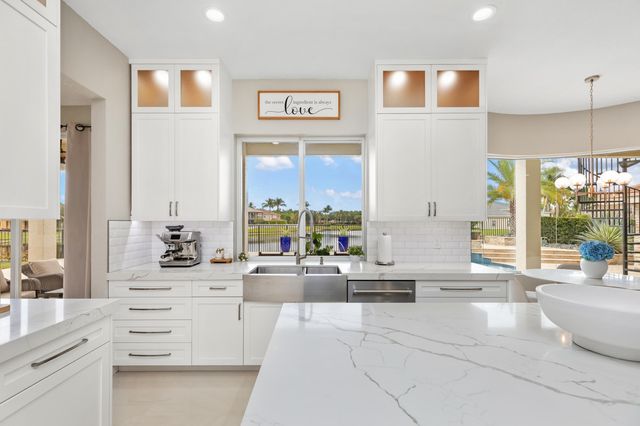 19132 Streamside Court, Boca Raton, FL 33498