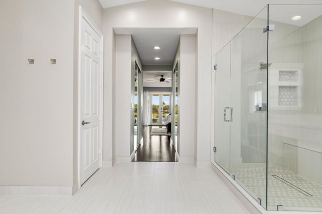 19132 Streamside Court, Boca Raton, FL 33498