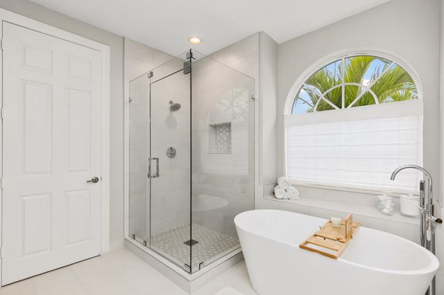 19132 Streamside Court, Boca Raton, FL 33498