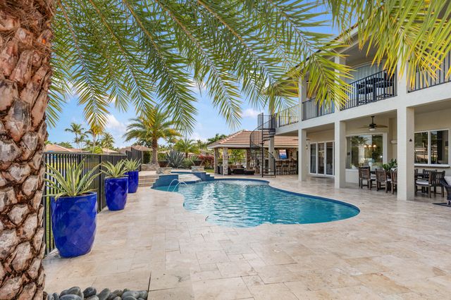 19132 Streamside Court, Boca Raton, FL 33498