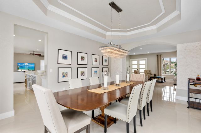 19132 Streamside Court, Boca Raton, FL 33498