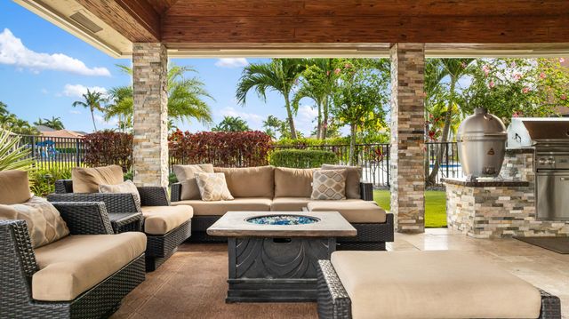 19132 Streamside Court, Boca Raton, FL 33498