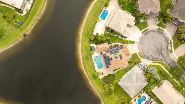 19132 Streamside Court, Boca Raton, FL 33498