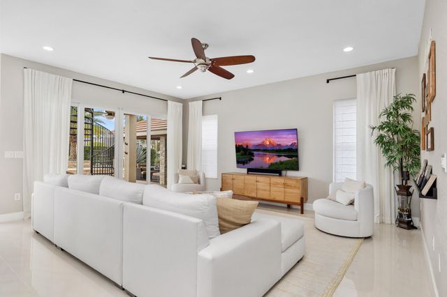 19132 Streamside Court, Boca Raton, FL 33498