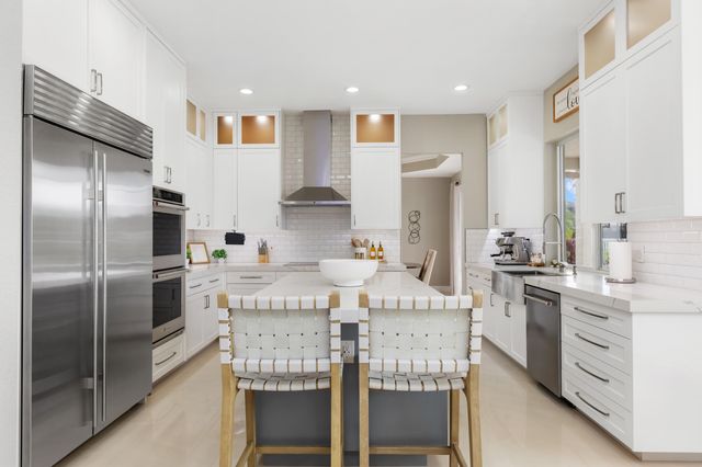 19132 Streamside Court, Boca Raton, FL 33498