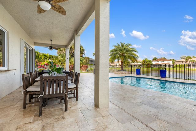 19132 Streamside Court, Boca Raton, FL 33498