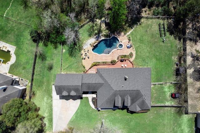 2261 Teas Crossing Drive, Conroe, TX 77304