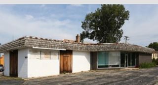 445 S Des Plaines River Road, Des Plaines, IL 60016