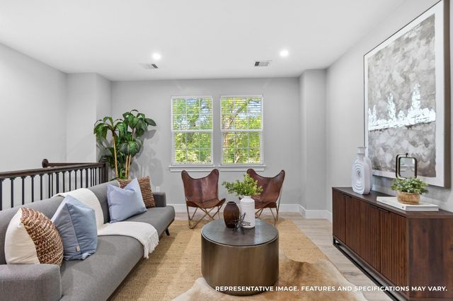 825 Paul Quinn Street E, Houston, TX 77091