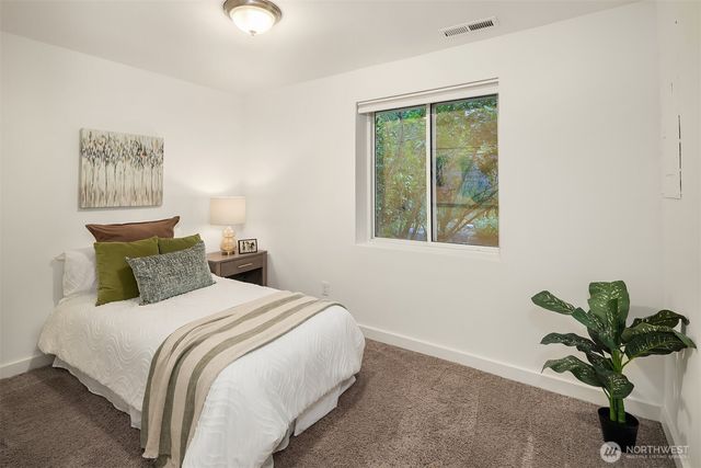 5702 239th Place SW, Mountlake Terrace, WA 98043