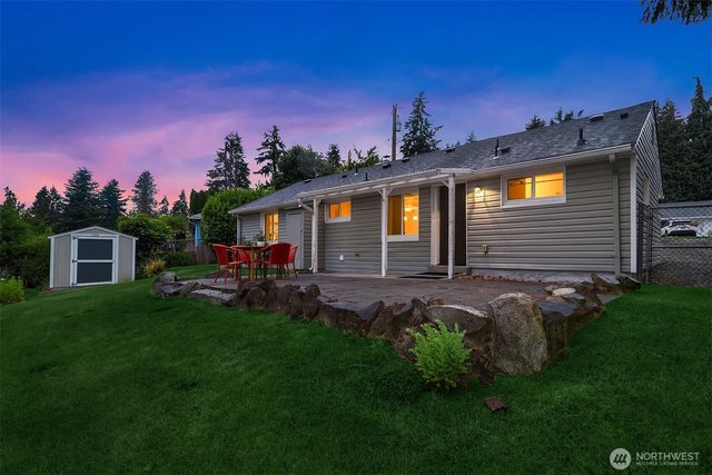 5702 239th Place SW, Mountlake Terrace, WA 98043