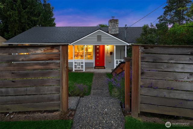5702 239th Place SW, Mountlake Terrace, WA 98043