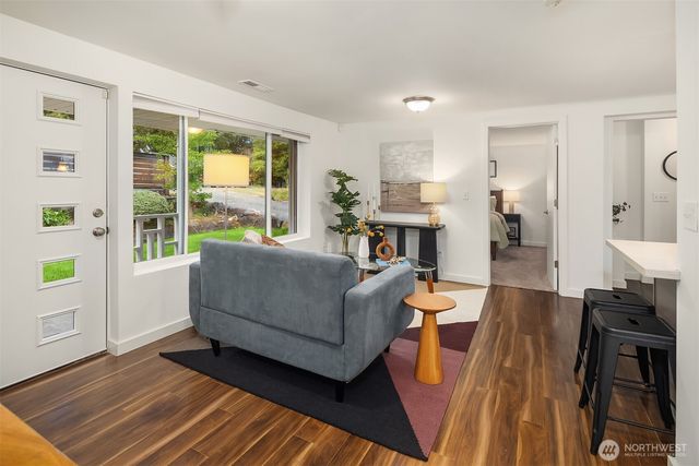 5702 239th Place SW, Mountlake Terrace, WA 98043