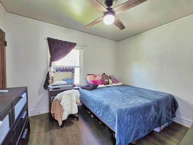 3715 Clinton Avenue, Berwyn, IL 60402