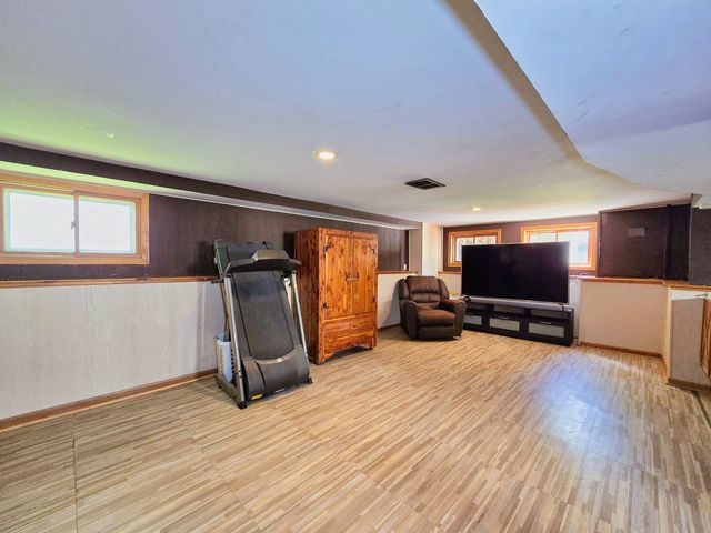 3715 Clinton Avenue, Berwyn, IL 60402