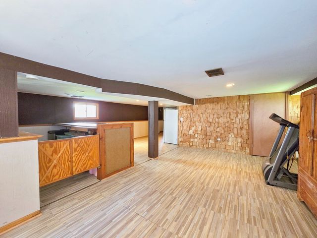 3715 Clinton Avenue, Berwyn, IL 60402