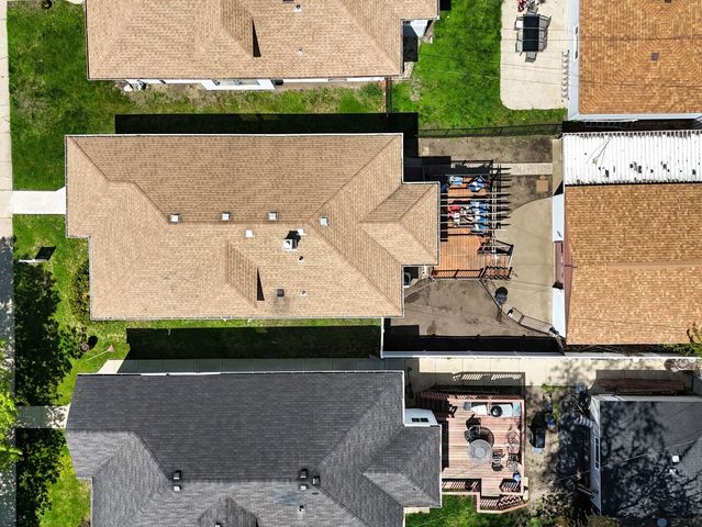 3715 Clinton Avenue, Berwyn, IL 60402