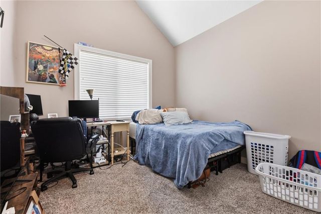 2705 Chasehire Drive, Lawrence, KS 66046