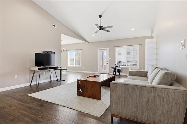 2705 Chasehire Drive, Lawrence, KS 66046