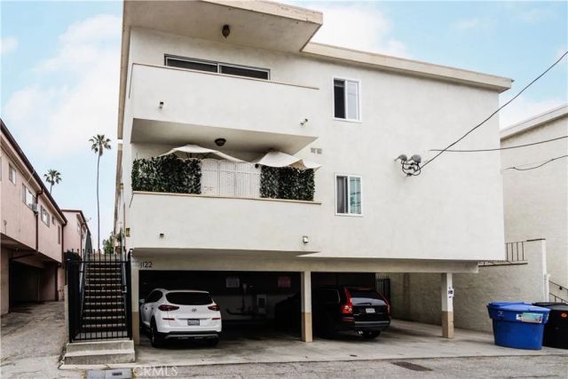 1122 9th Street 2, Santa Monica, CA 90403